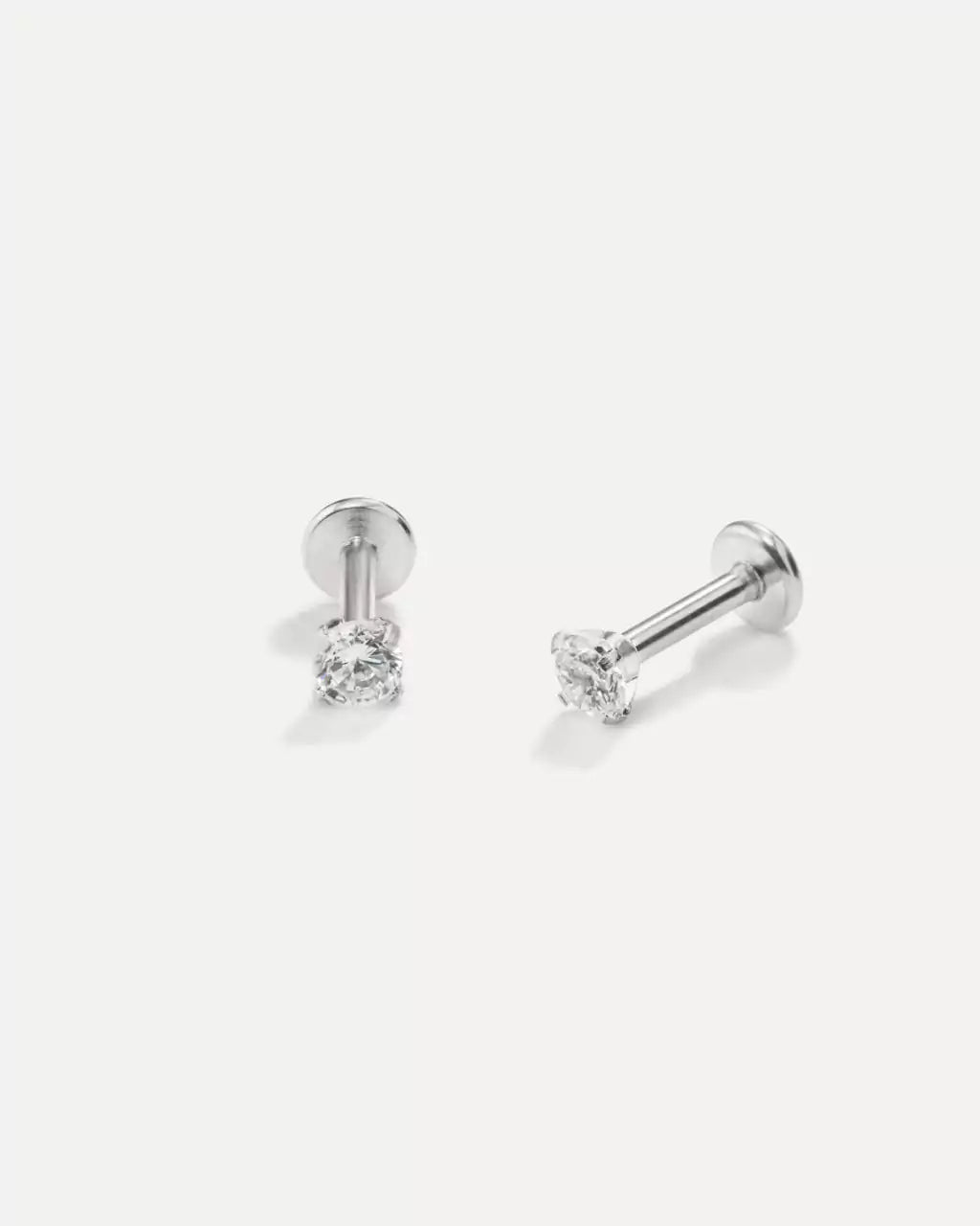 Labret Zircon